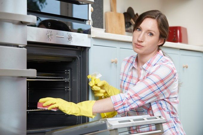 oven cleaning